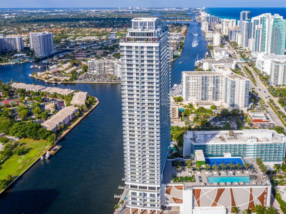 Apartment Hyde House - Luxury Waterfront 2br 2ba With Direct Ocean View, Roof Pool, Amenities *