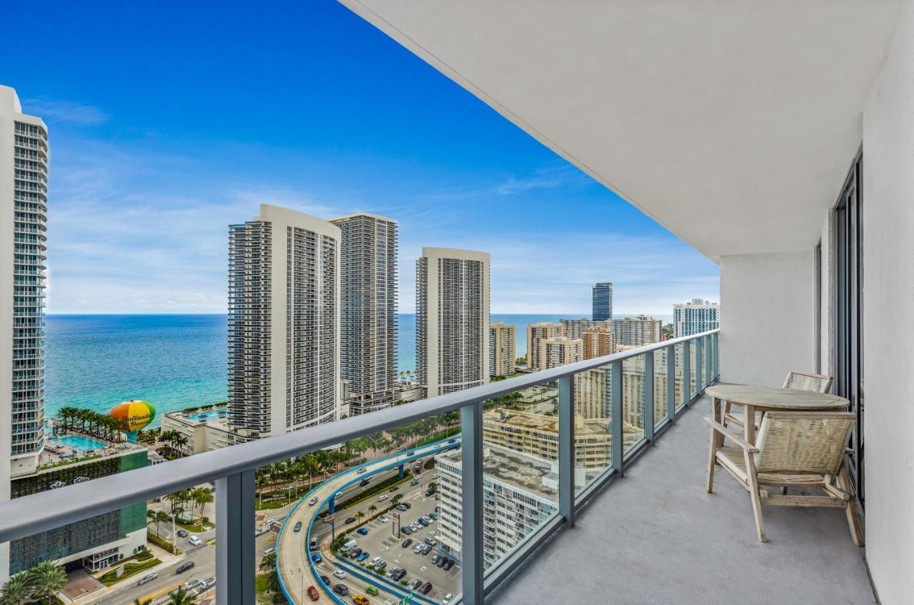 Hyde House - Luxury Waterfront 2br 2ba With Direct Ocean View, Roof Pool, Amenities Apartment Hollywood
